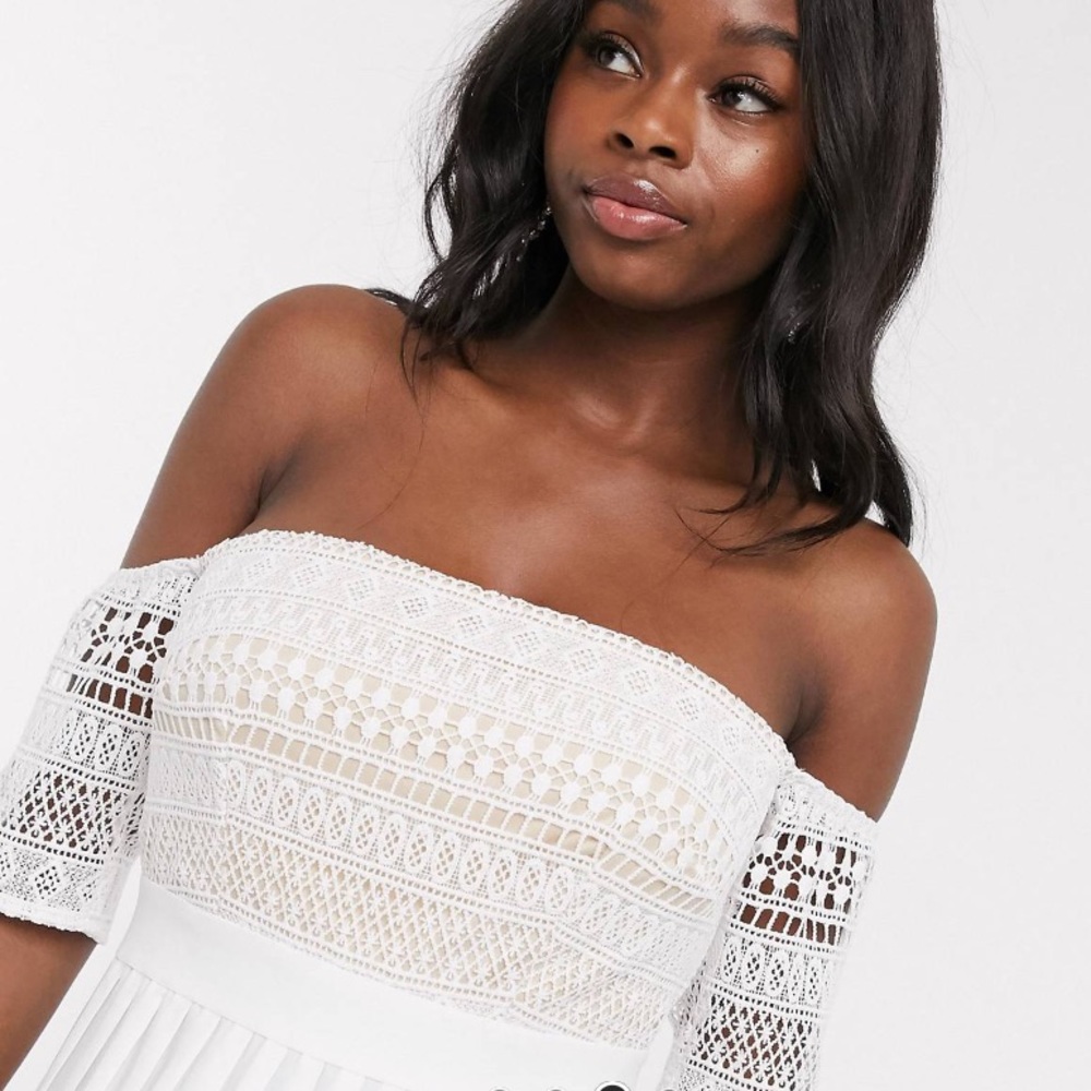 Little Mistress Pleat Lace Dress